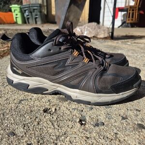 Avia Men’s Athletic Shoes – Gray & Black – Comfortable